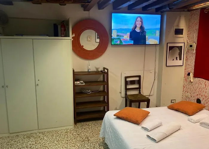 San Marco Orange Nest